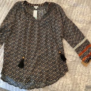 Cathia Tassel Detail Top